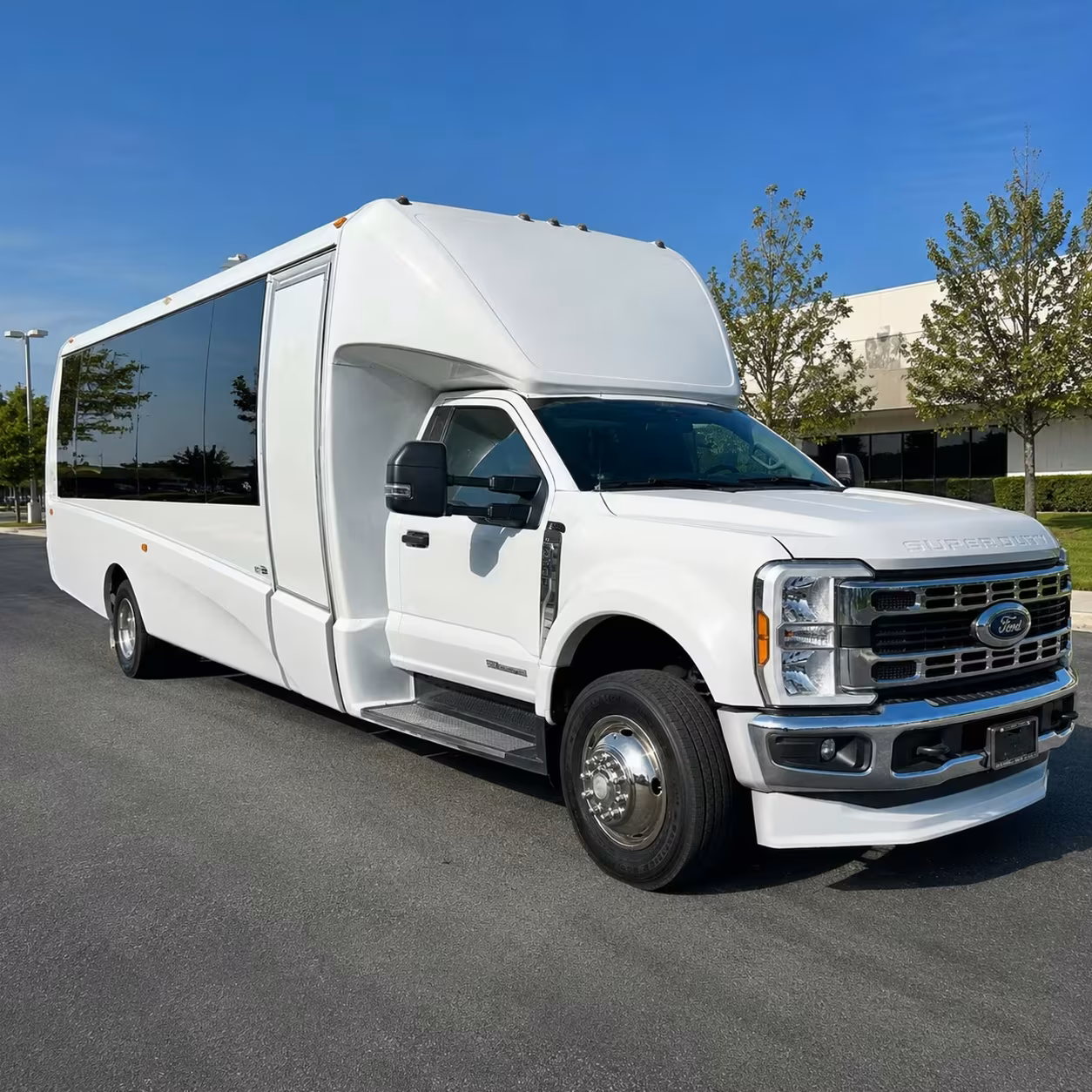 18 passenger minibus