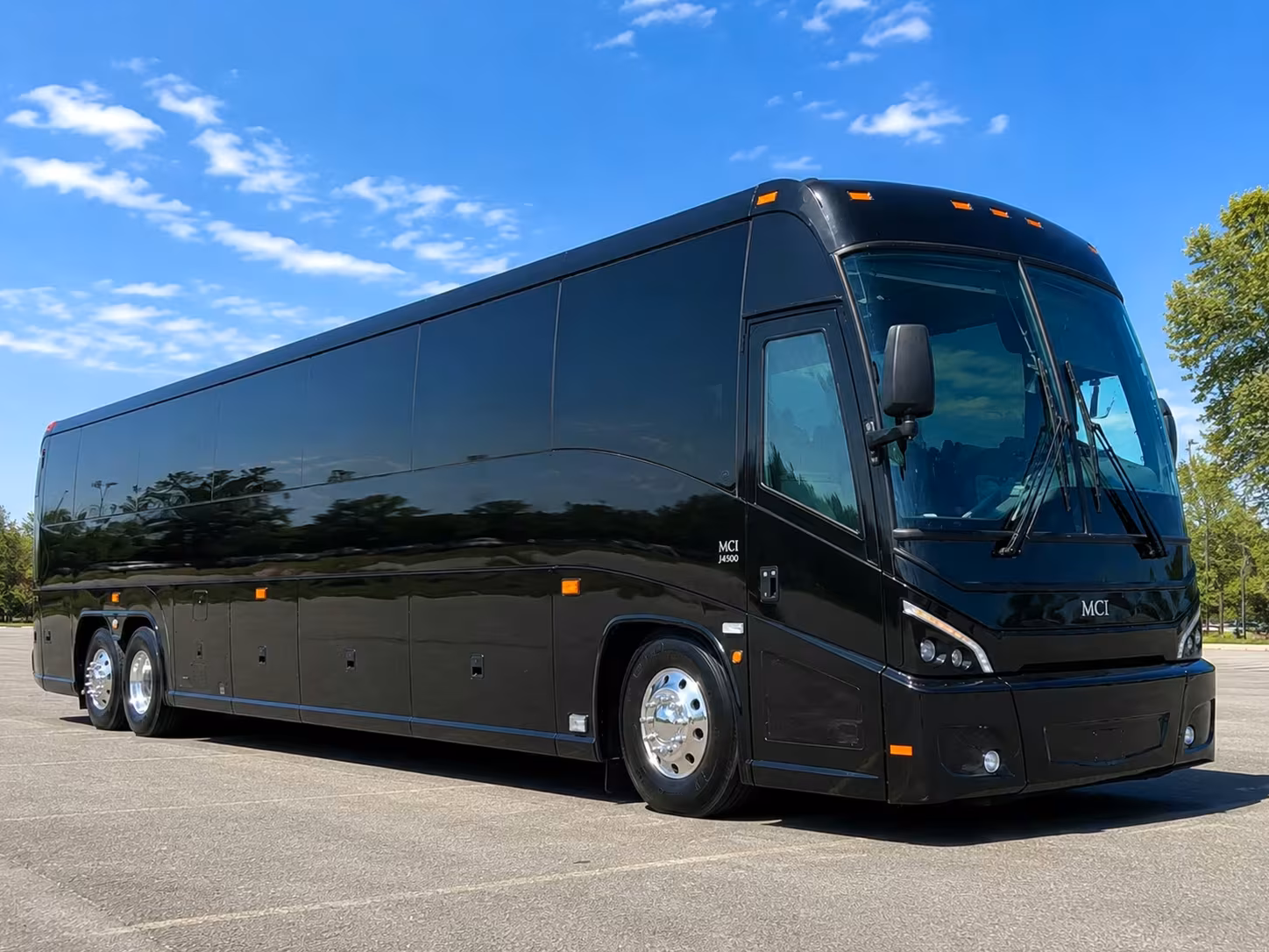 charter bus rentals from lake charles to chennault museum in monroe