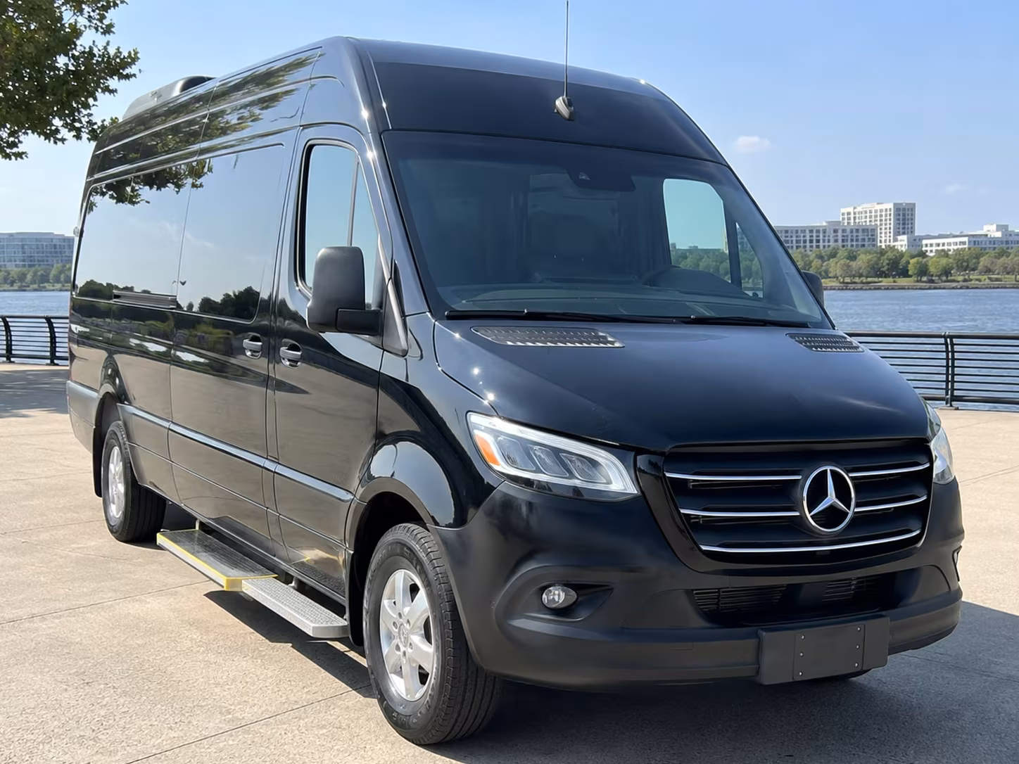 wedding shuttle services bus rentals in lake charles